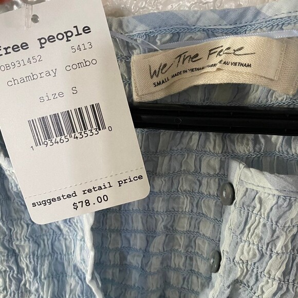 Free People Blouse Top Blue Size Small S Smocked Henley Ombre $78 New - Picture 5 of 6